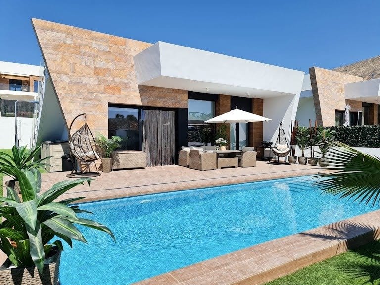 Modern Villa in Costa Blanca Aurum Real Estate